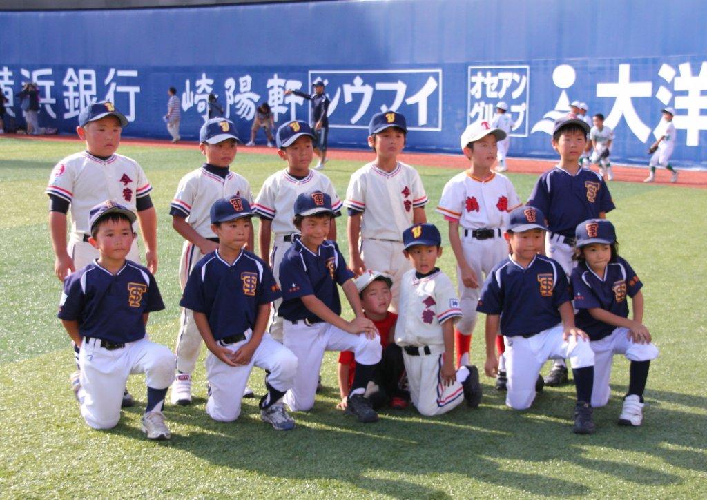 鶴が台スターズ少年野球部 17シーズン 写真館 草野球ポータルサイト ロッカールーム